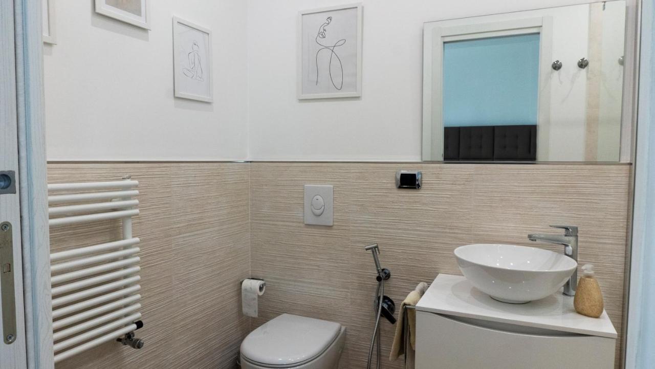 Insula Maris Villa Trani Exterior photo